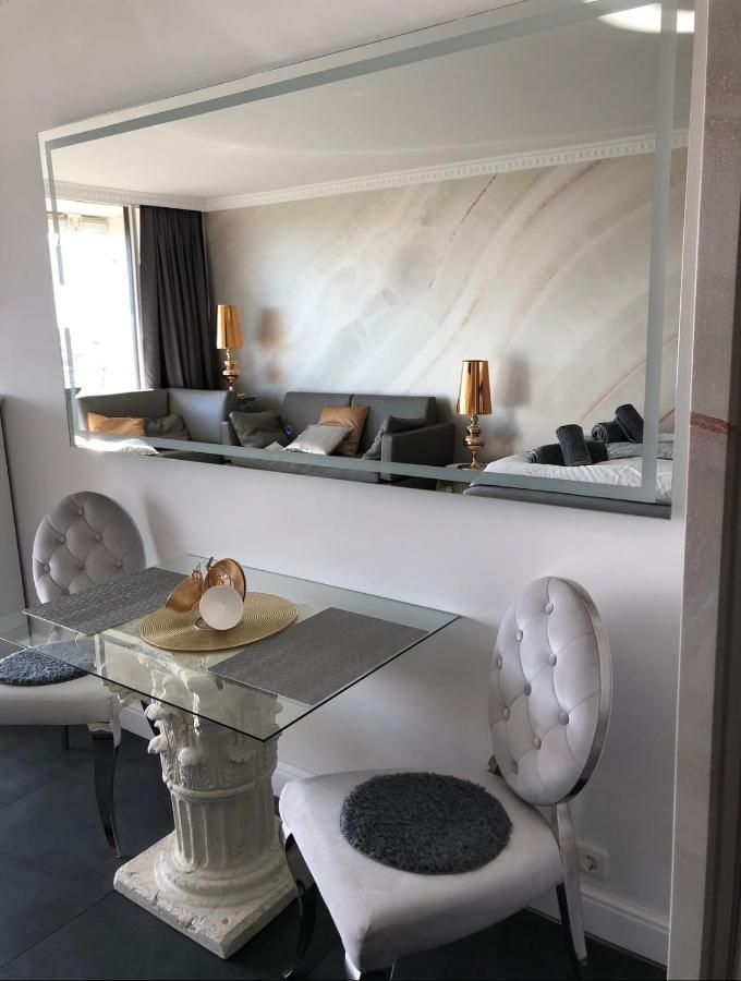 Tiffanys Ferienapartments In Der Privatresidenz Des Plaza Premium Hotel Timmendorfer Strand Εξωτερικό φωτογραφία